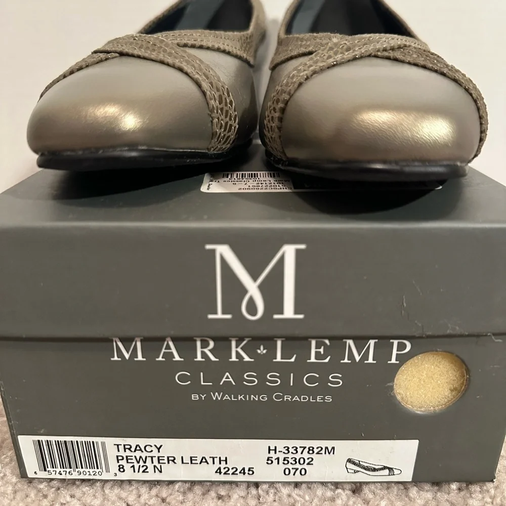 Walking Cradles Women's Taupe Flats, Pewter Leath, 8 1/2N, NWT